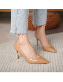 Nude color patent leather pointed stiletto high heels