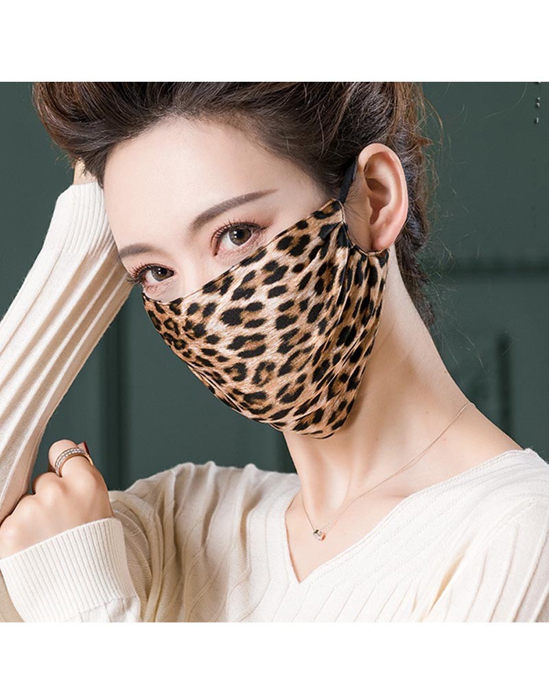 Masque en soie de mûrier imprimé léopard