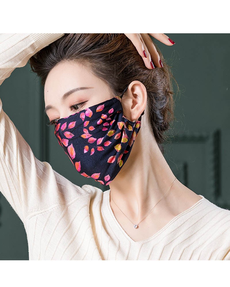 Floral pattern printed mulberry silk face mask