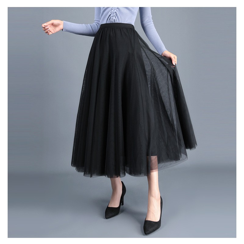 Elegante falda larga tul negra Super Studio