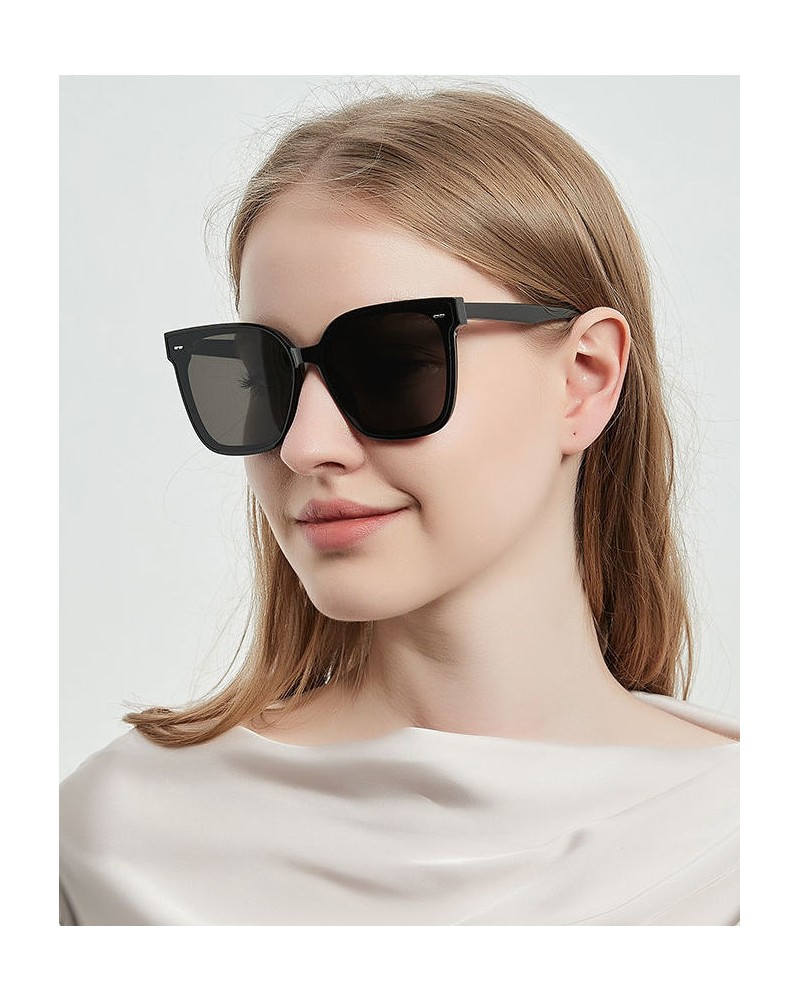 2021 retro TR plate celebrity’s sunglasses