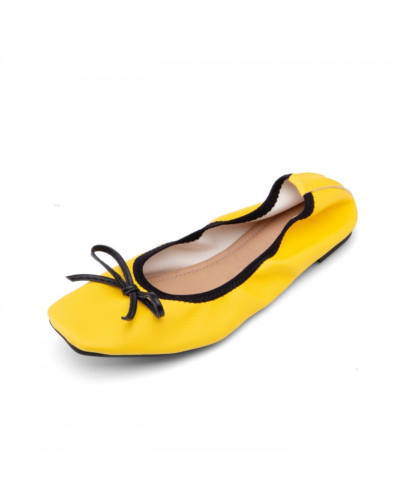 Refined and chic yellow rubber sole flats