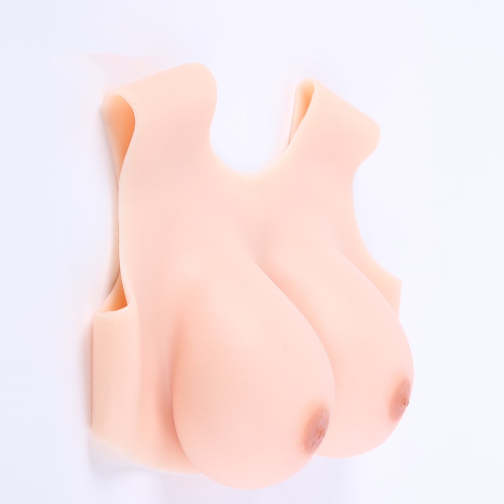 silicone breast forms of IVITA