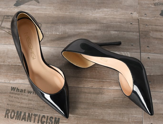 Black patent high heel pumps for Trans girl