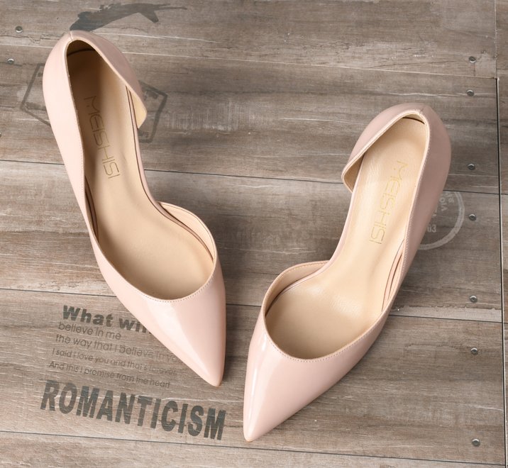 Plus size nude patent pumps fake girl