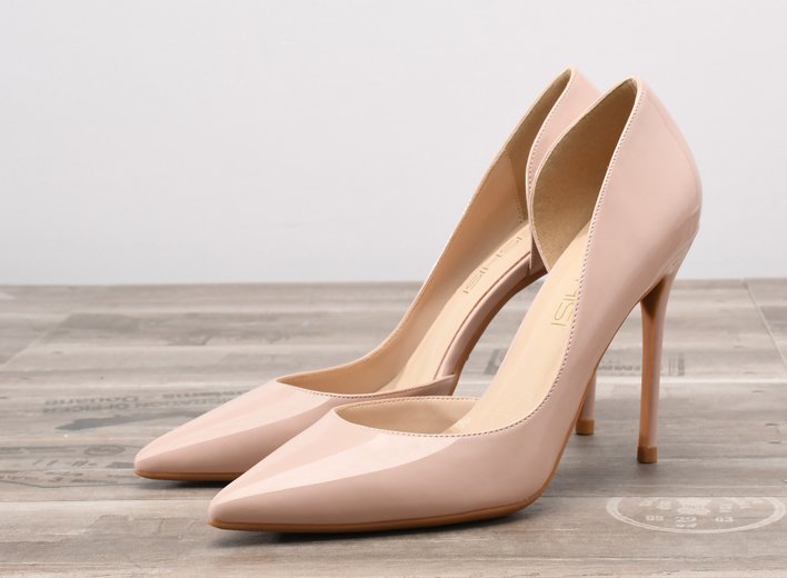 Man's nude patent pumps inexpensive